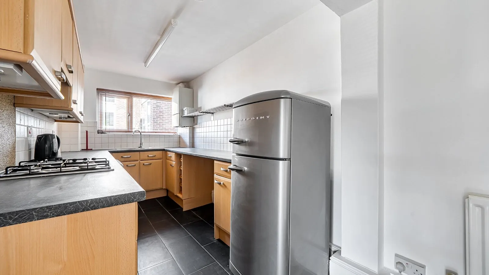 Flat Eversley Park Road in Greater London