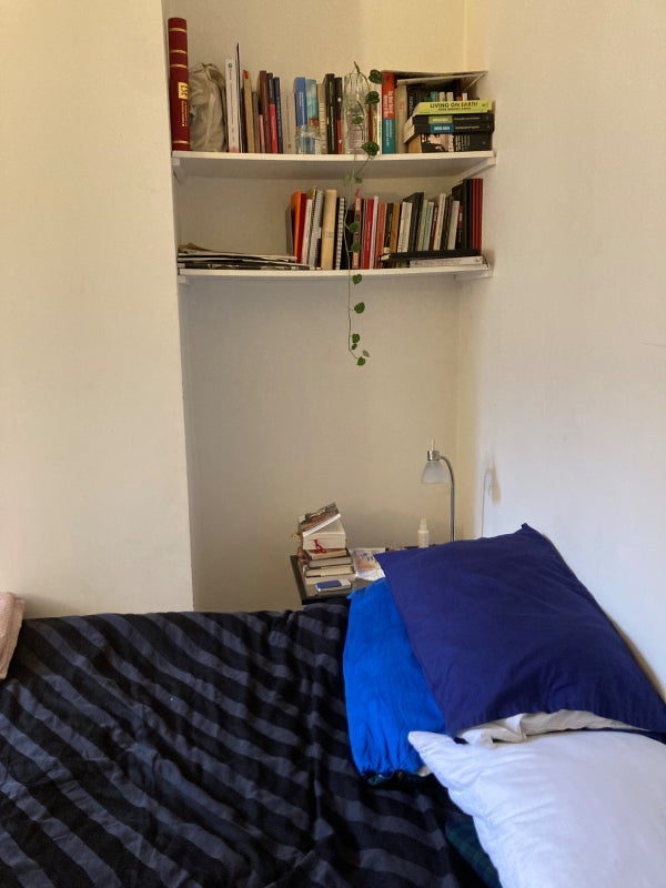 Room Wansey Street in Greater London