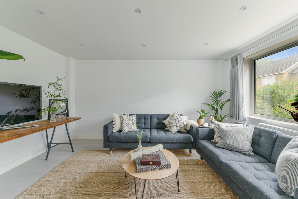 House Dray Gardens in Greater London