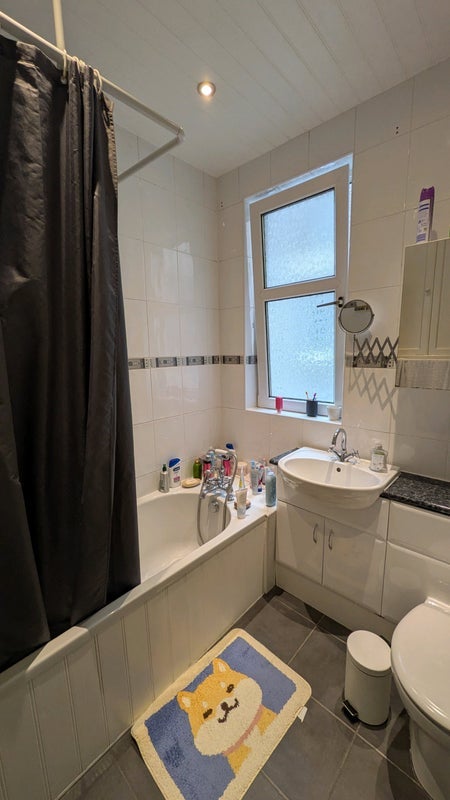 Room Comely Bank Road in City of Edinburgh
