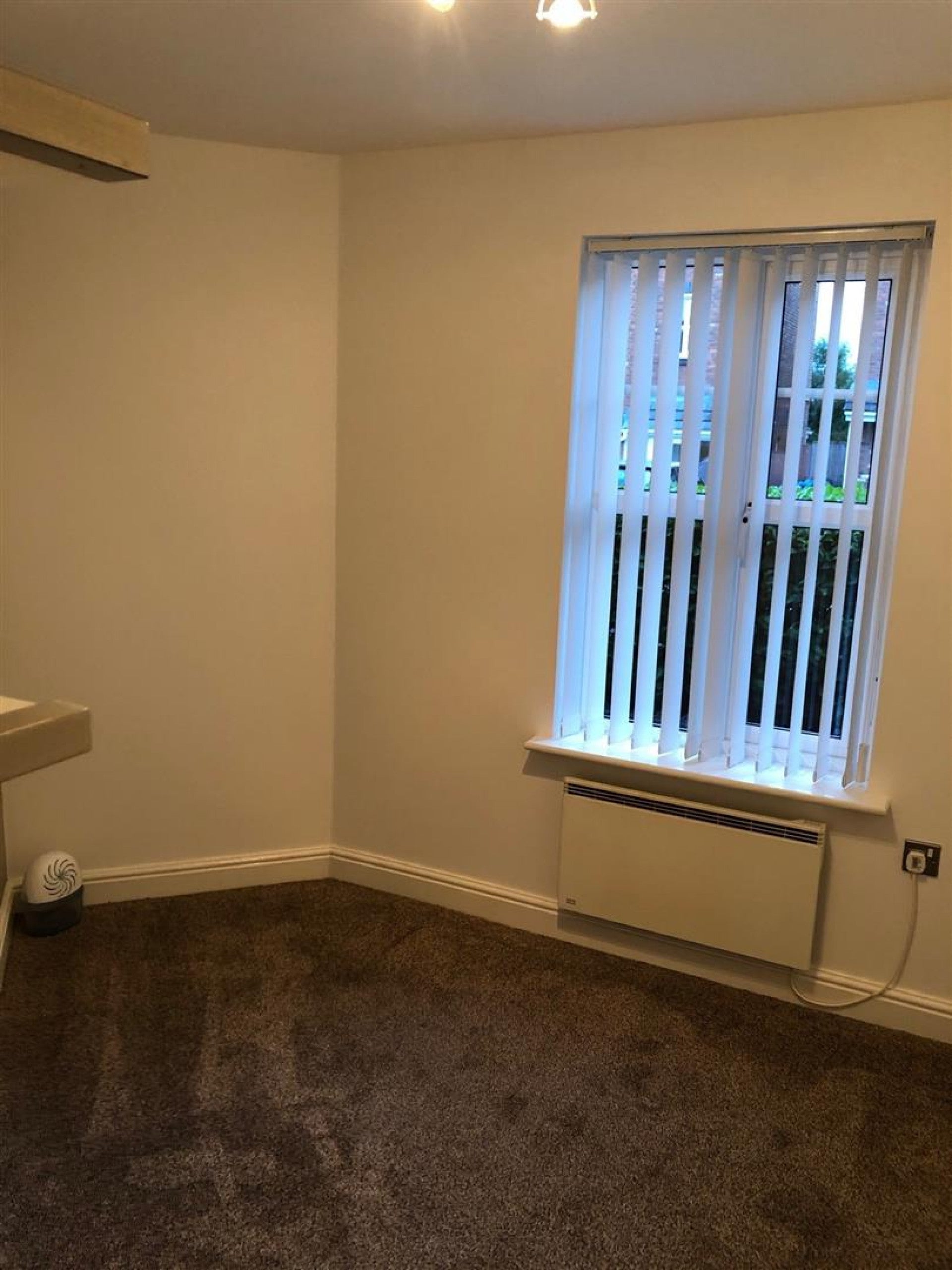 Flat Cromwell Avenue in Tameside