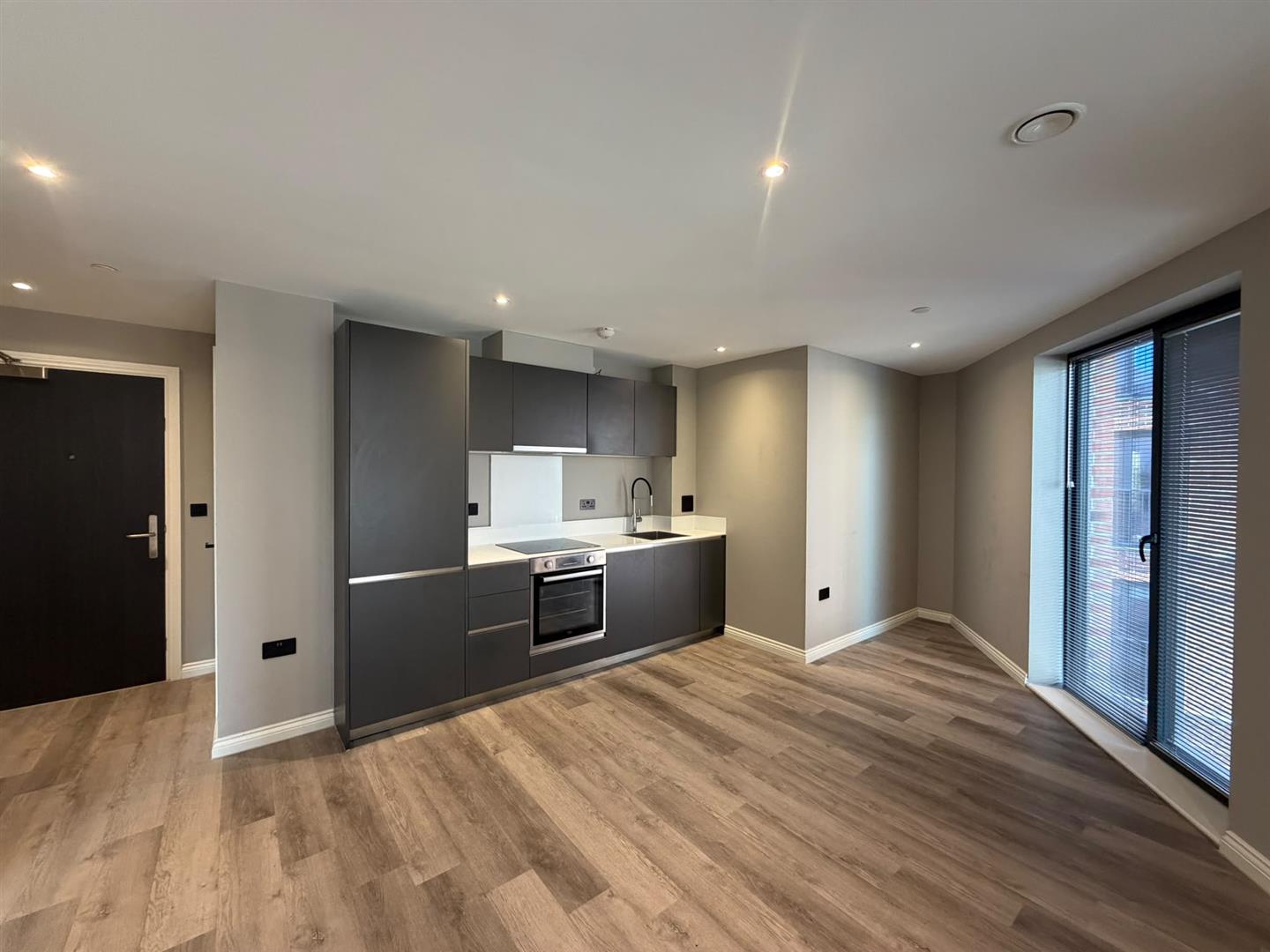 Flat Springwell Road in Leeds