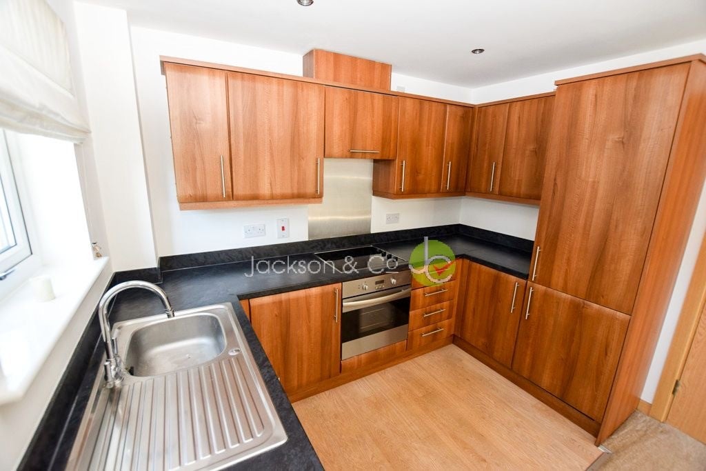 Flat Caelum Drive in Colchester