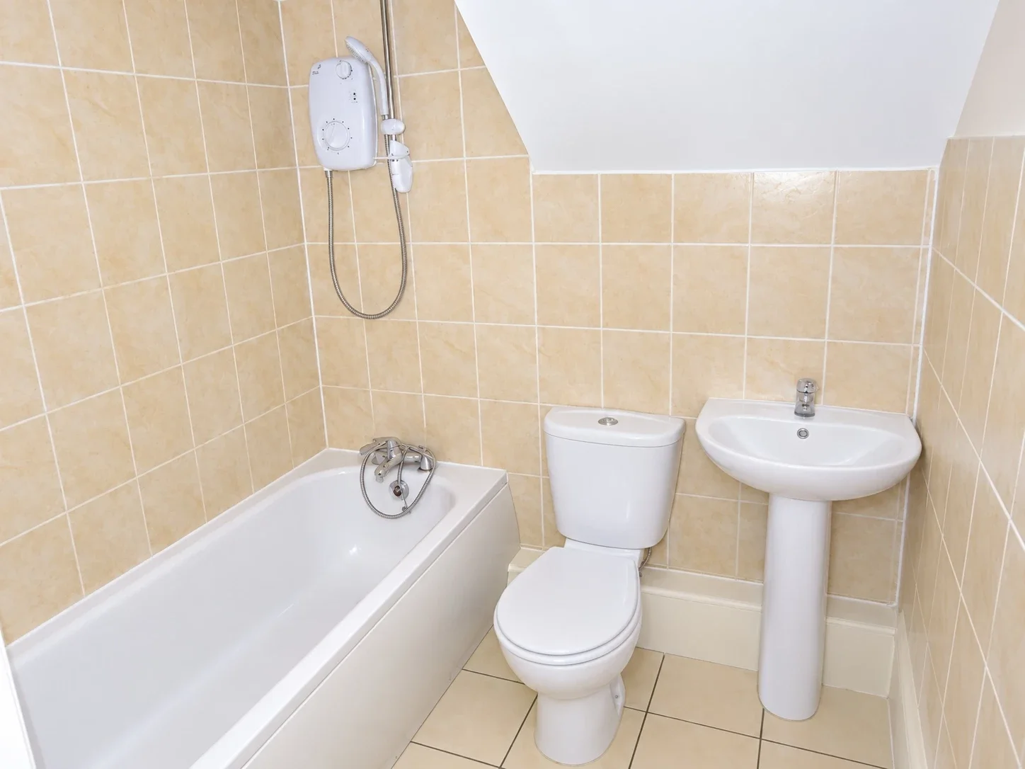 Flat Selsdon Road in Greater London