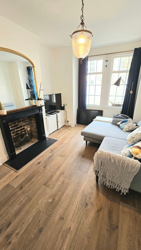 Room Thurso Street in Greater London