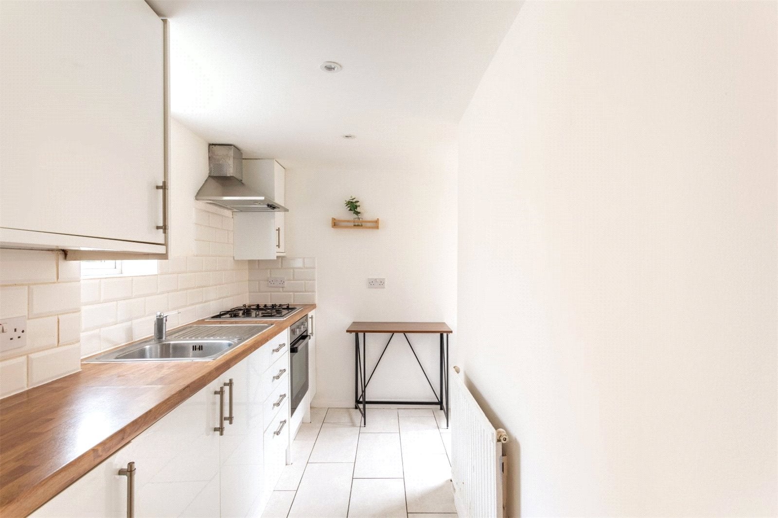 Flat Elm Grove in Brighton