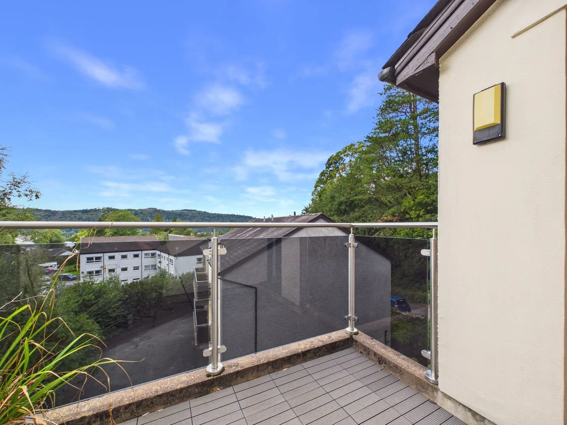Flat Helm Road in Bowness-on-Windermere