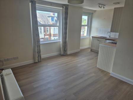 Flat Heavitree Road in Exeter