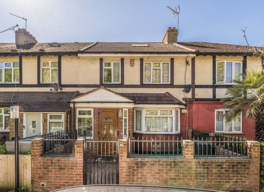 Flat Lionel Road North in Greater London