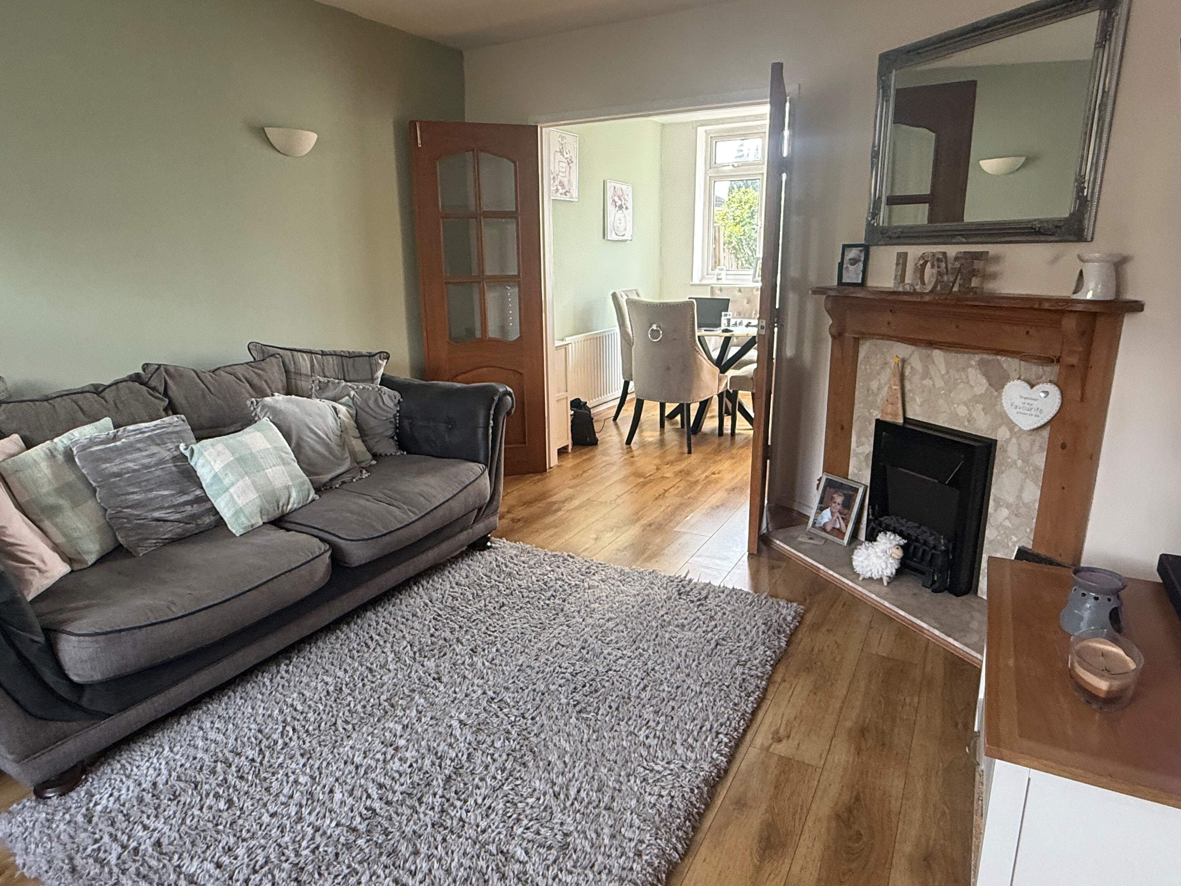 Flat Carlton Drive in Oadby and Wigston
