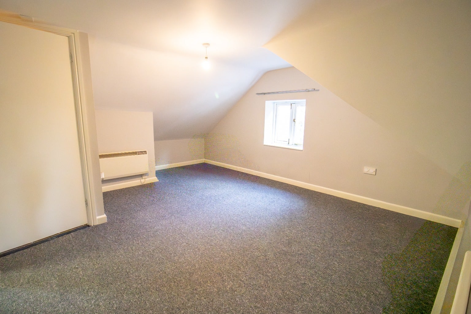 Flat Market Place in Breckland District