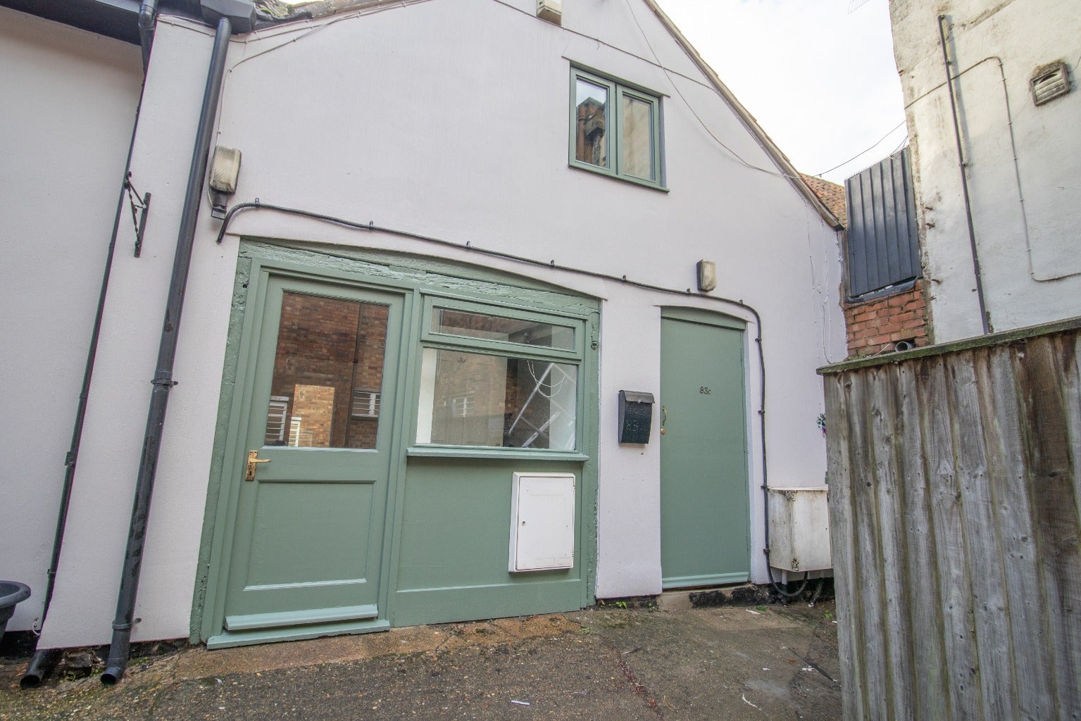 Flat Market Place in Breckland District
