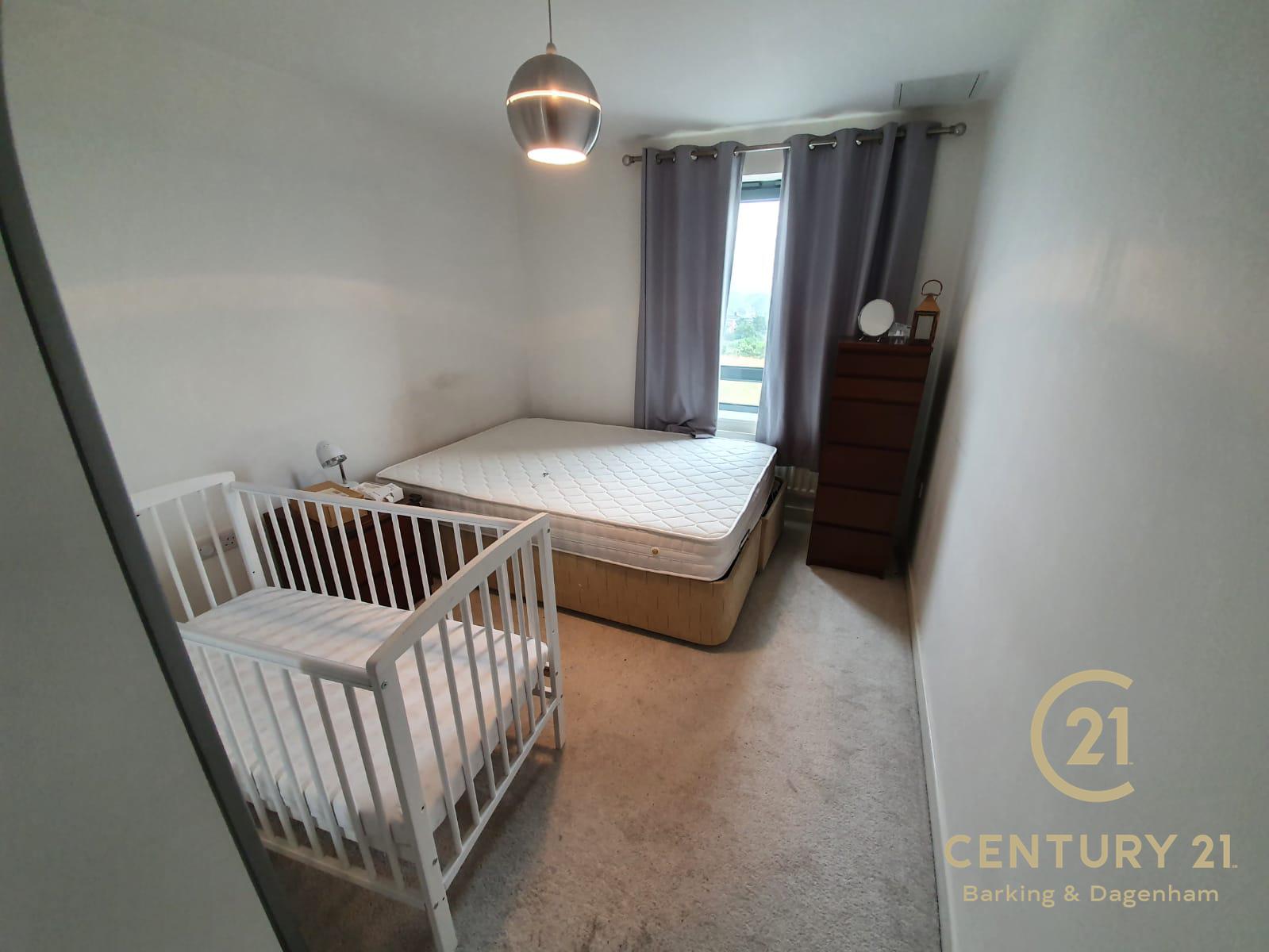 Flat Spring Place in Greater London