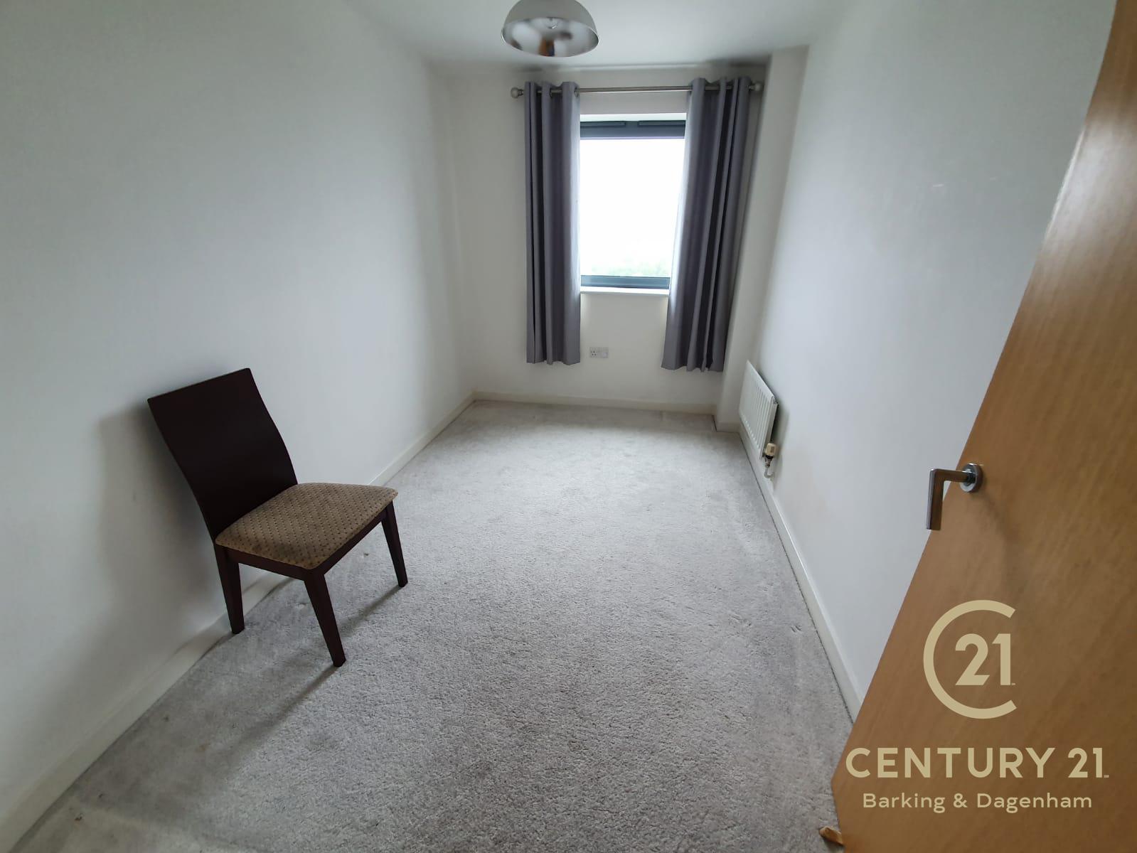 Flat Spring Place in Greater London