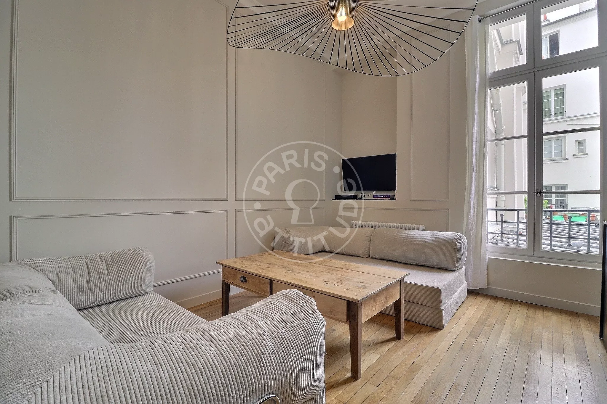 Appartement Rue des Blancs-Manteaux à Paris