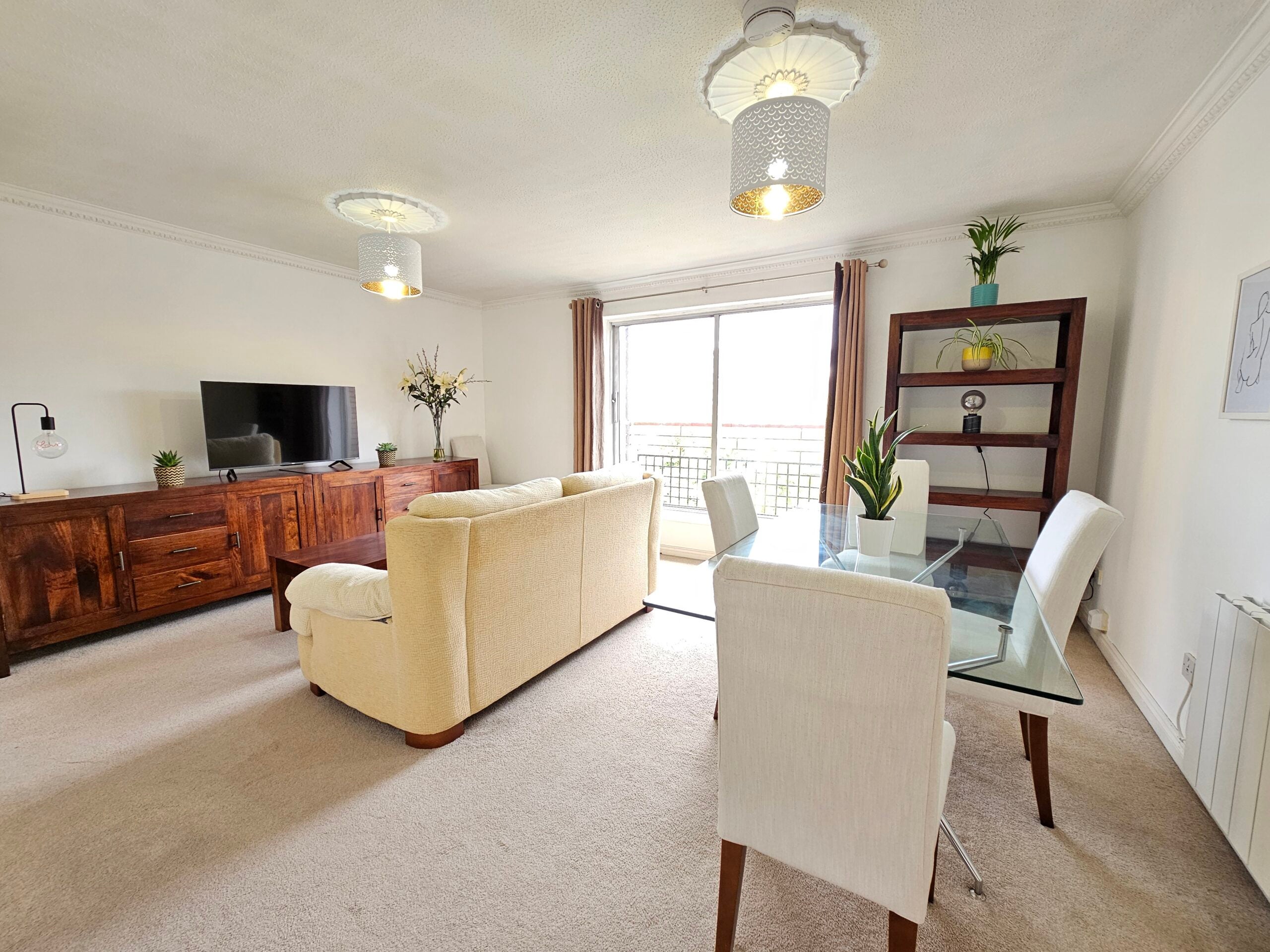 Flat Riverview Place in Glasgow