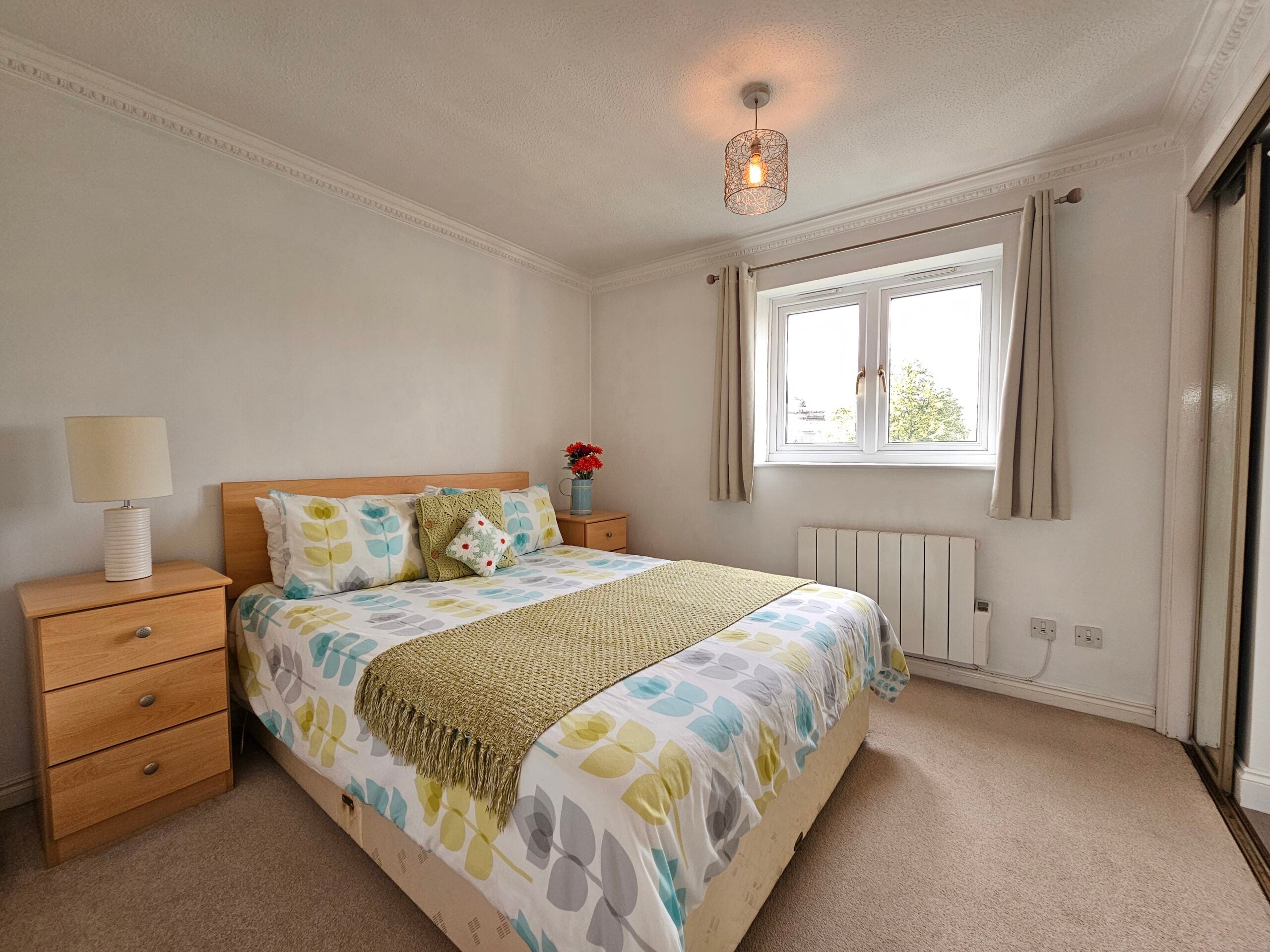 Flat Riverview Place in Glasgow