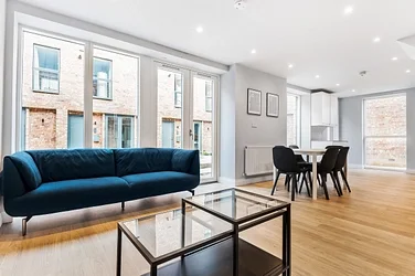 House Wells Walk in Greater London
