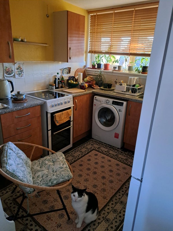 Room Cramond Road South in City of Edinburgh