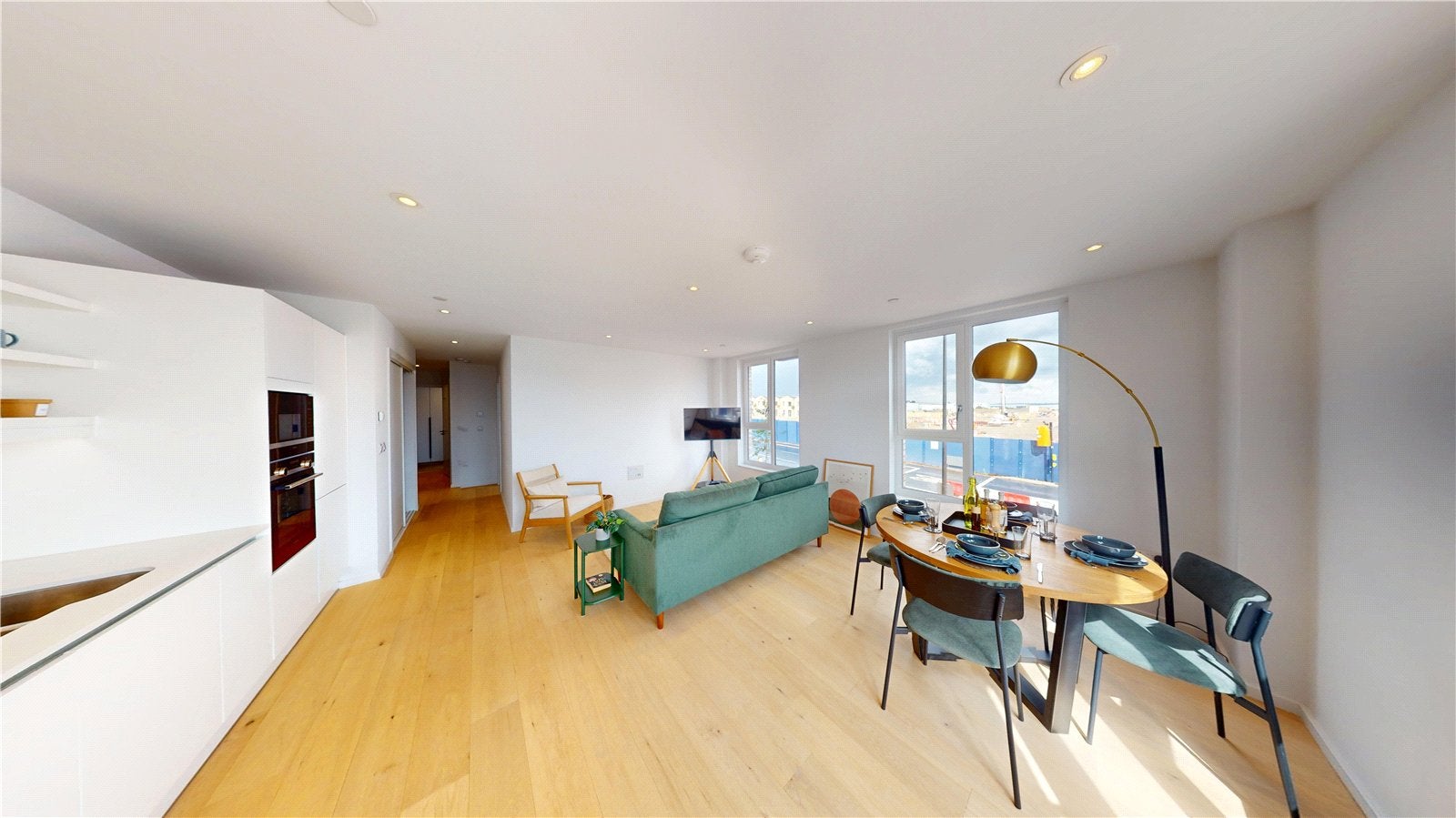 Flat Belvedere Close in Filton