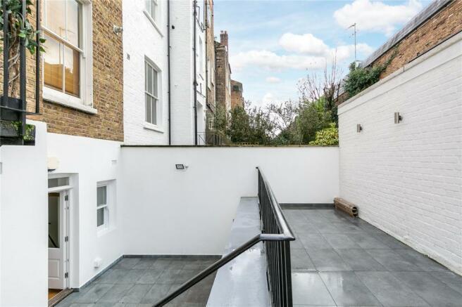 Flat Coleherne Road in Greater London