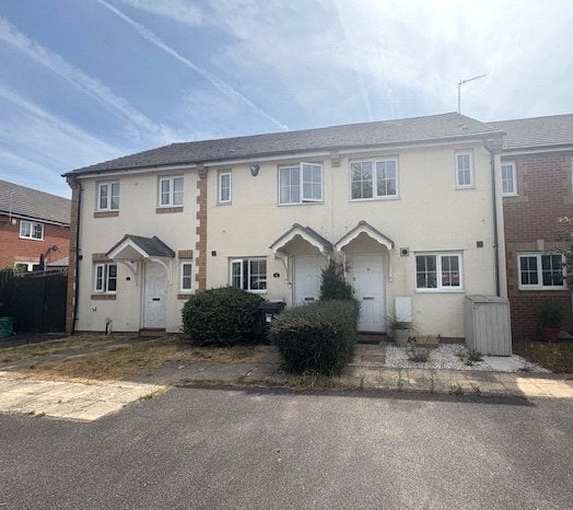 House Banbury Close in Wokingham