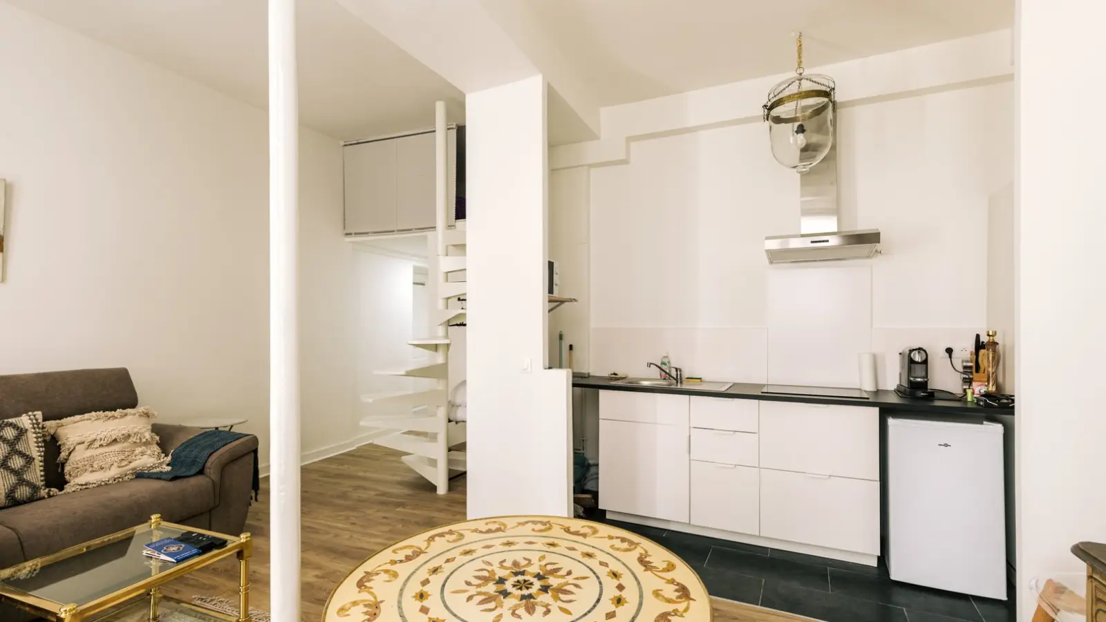 Appartement Rue des Écouffes à Paris