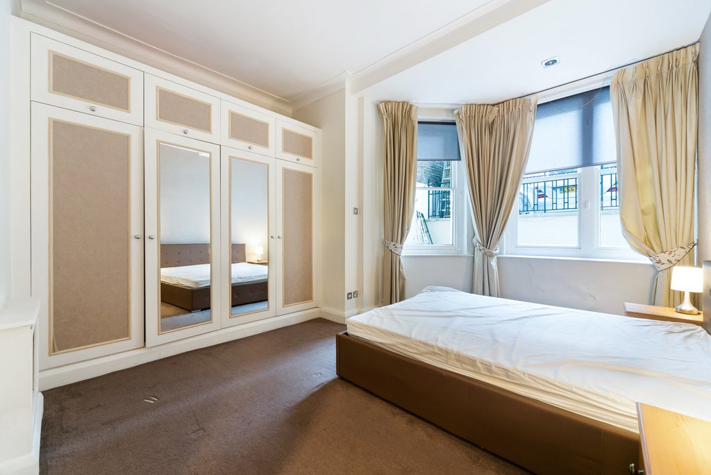 Flat Queen's Gate in Greater London