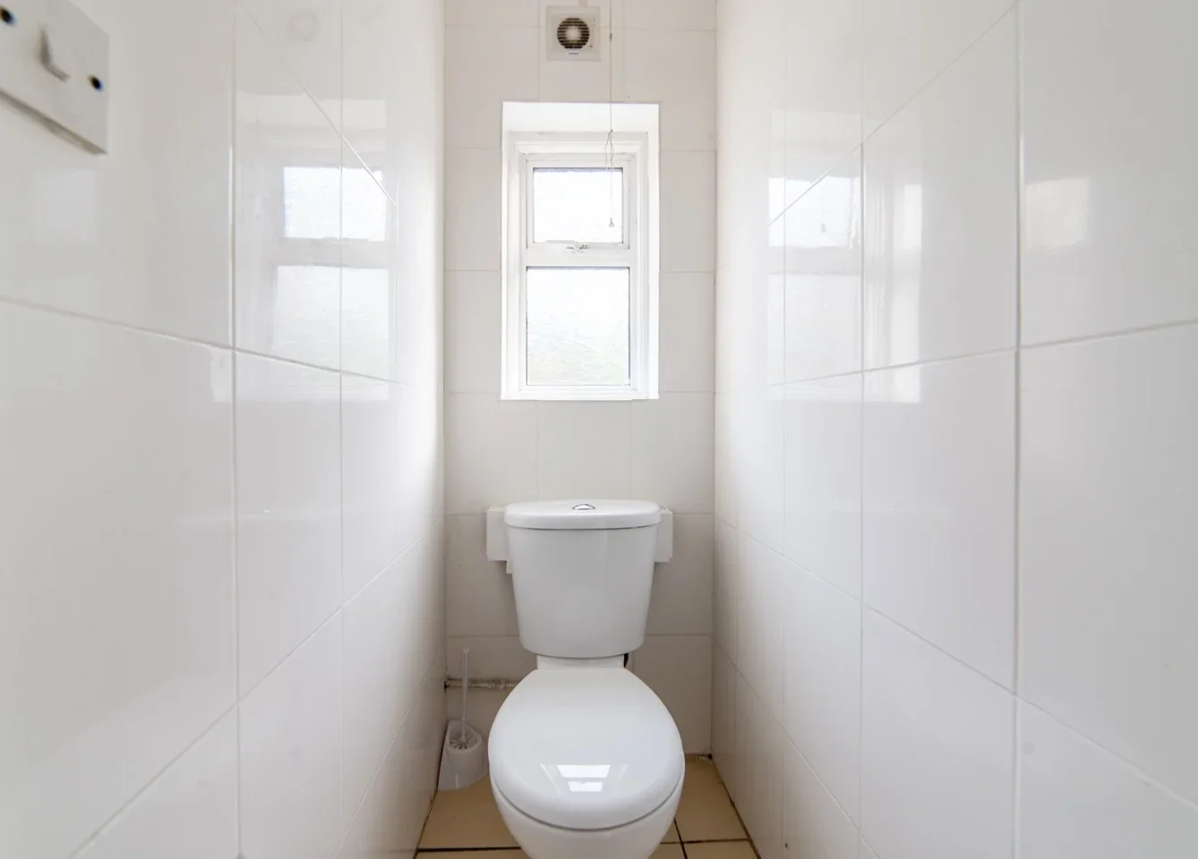 Room Studley Road in Greater London