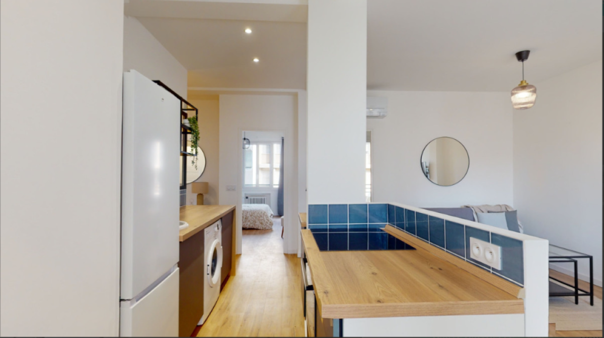 Room Boulevard Gustave Desplaces in Marseille