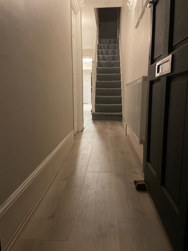 Room Sedgwick Road in Greater London
