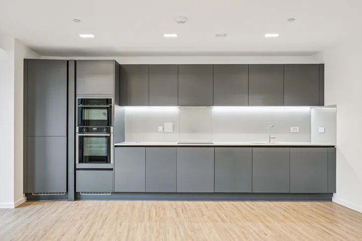 Flat Carmen Close in Greater London