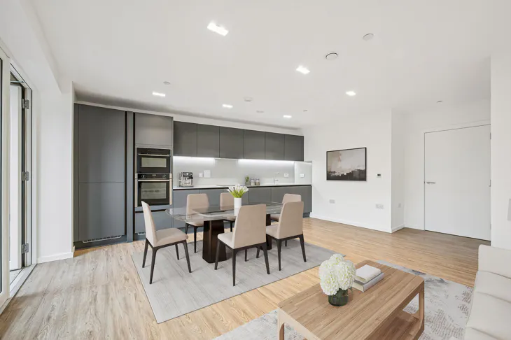 Flat Carmen Close in Greater London