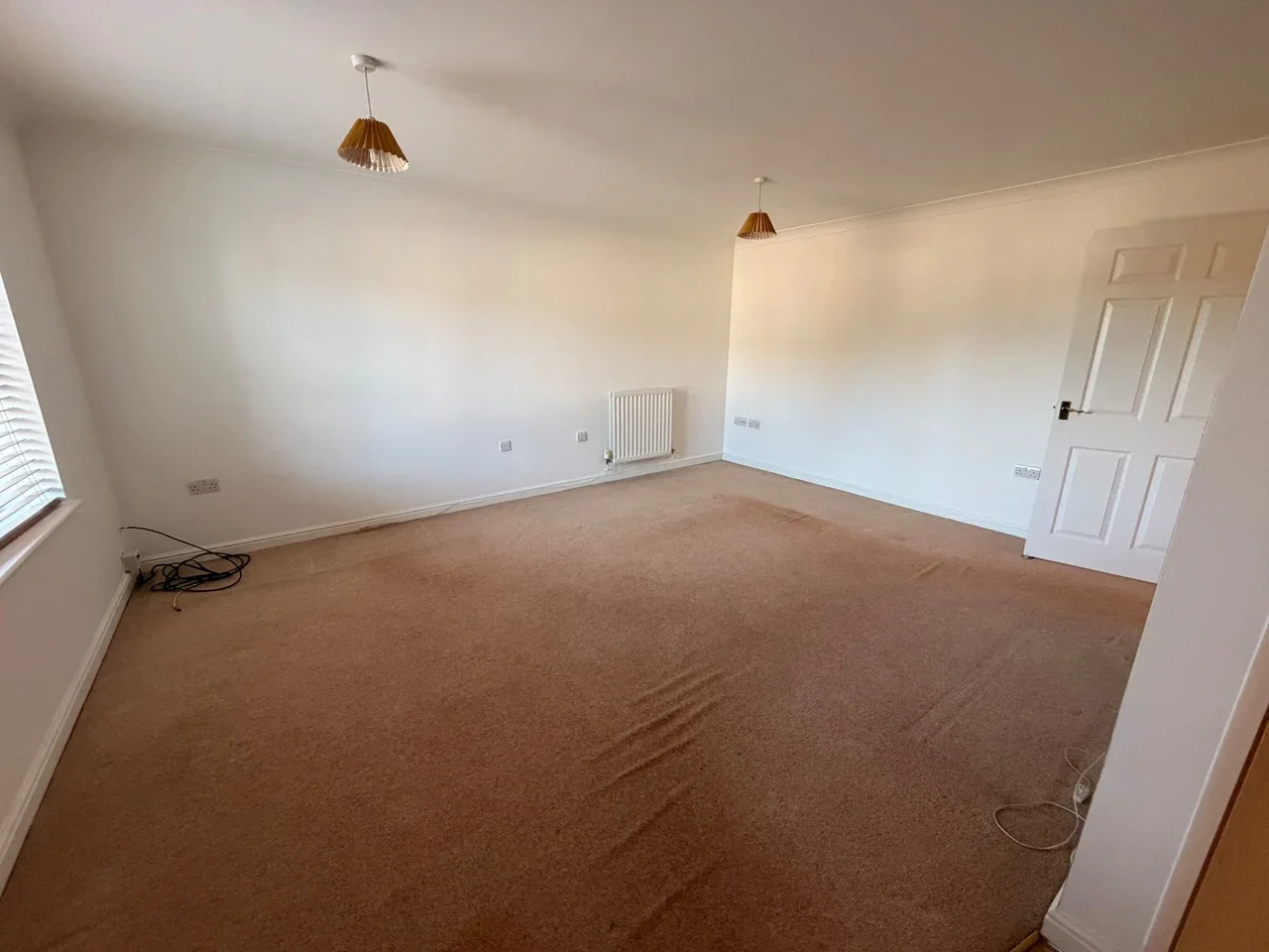Flat Clarence Road in Windsor