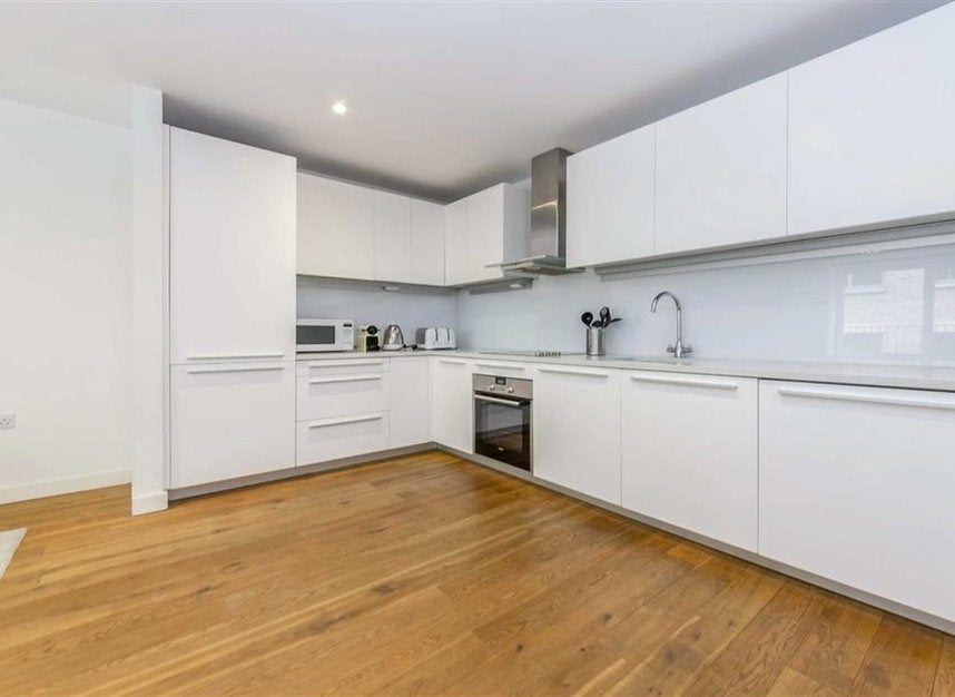 Flat Stoney Street in Greater London