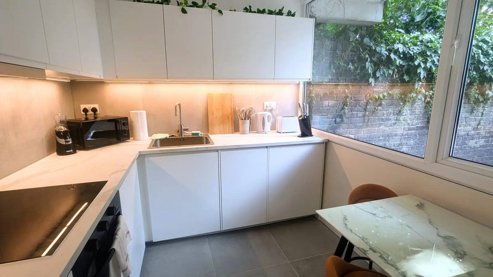 Flat Glenfinlas Way in Greater London