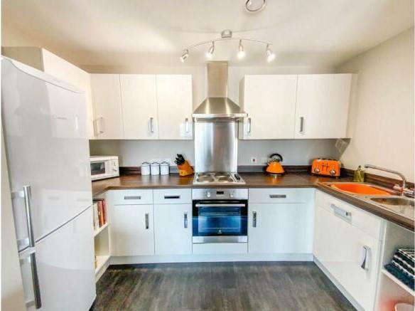 Flat Dennis Davison Place in Coventry