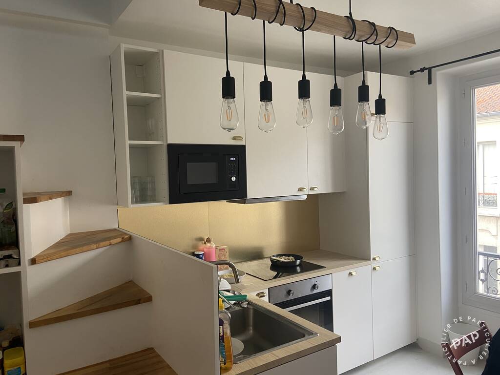 Flat Place des Onze Arpents in Villejuif