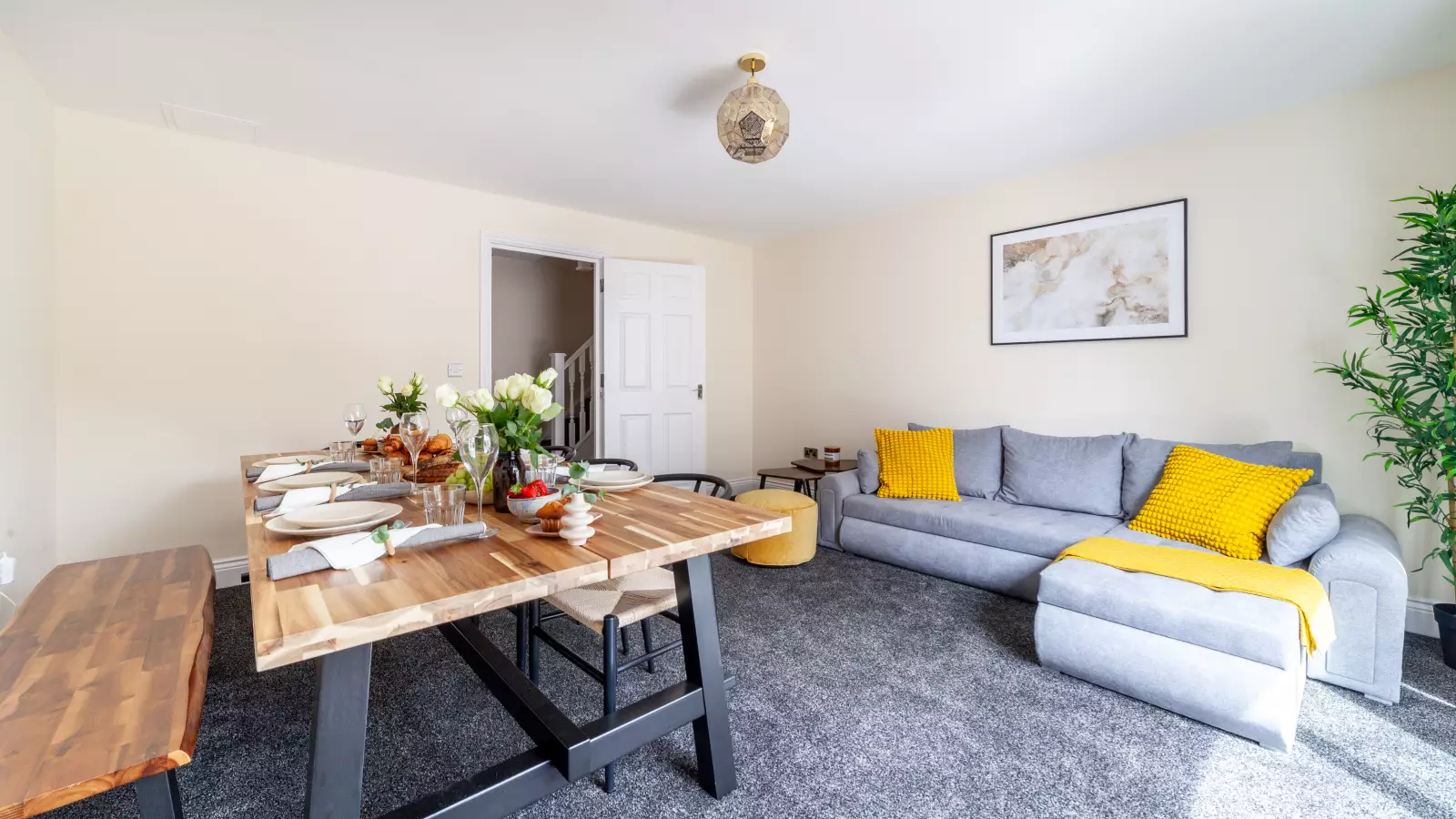 Flat Newton Road in Greater London