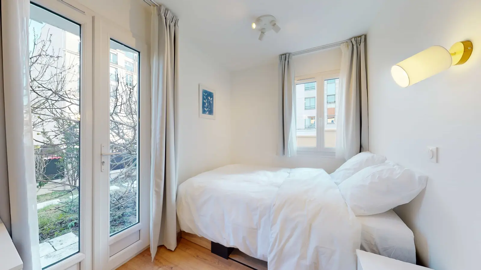 Chambre Allée des Oliviers à Suresnes