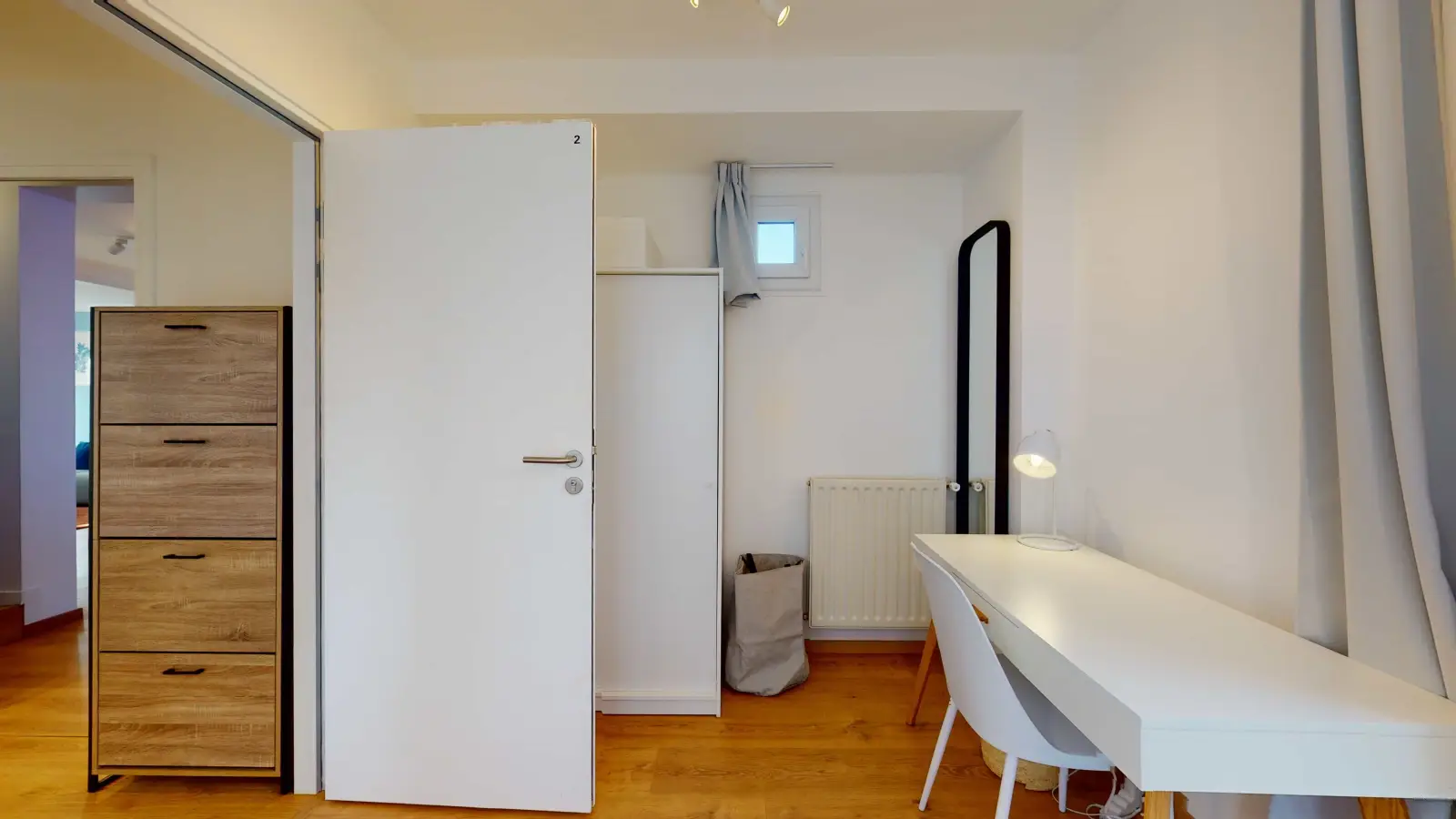 Chambre Allée des Oliviers à Suresnes