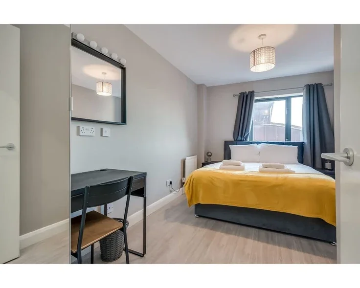 Flat Sussex Place in Belfast