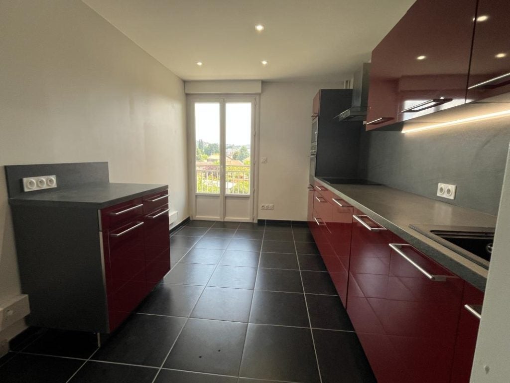 Appartement Rue de l'Oiselet à Bourgoin-Jallieu