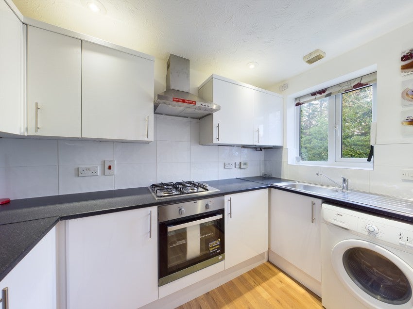 Flat The Close in Greater London