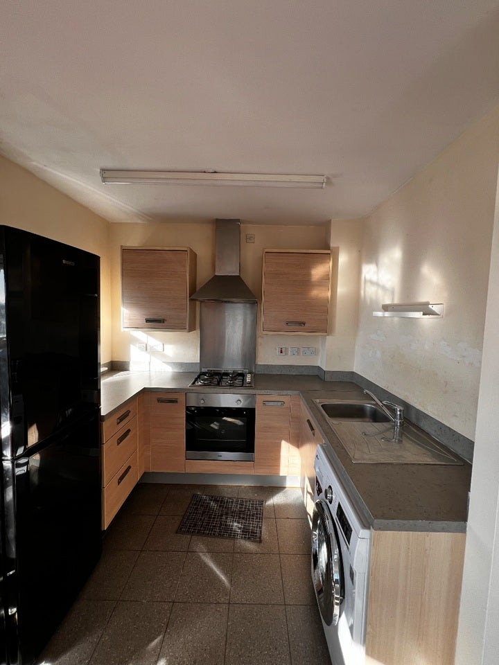 Flat Crossley Street in Amber Valley