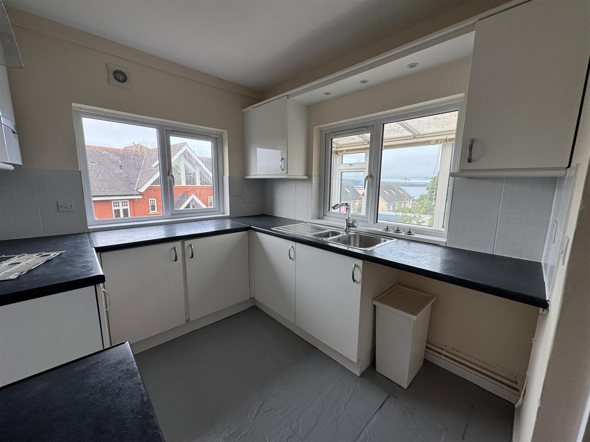 Flat Belle Vue Road in East Devon