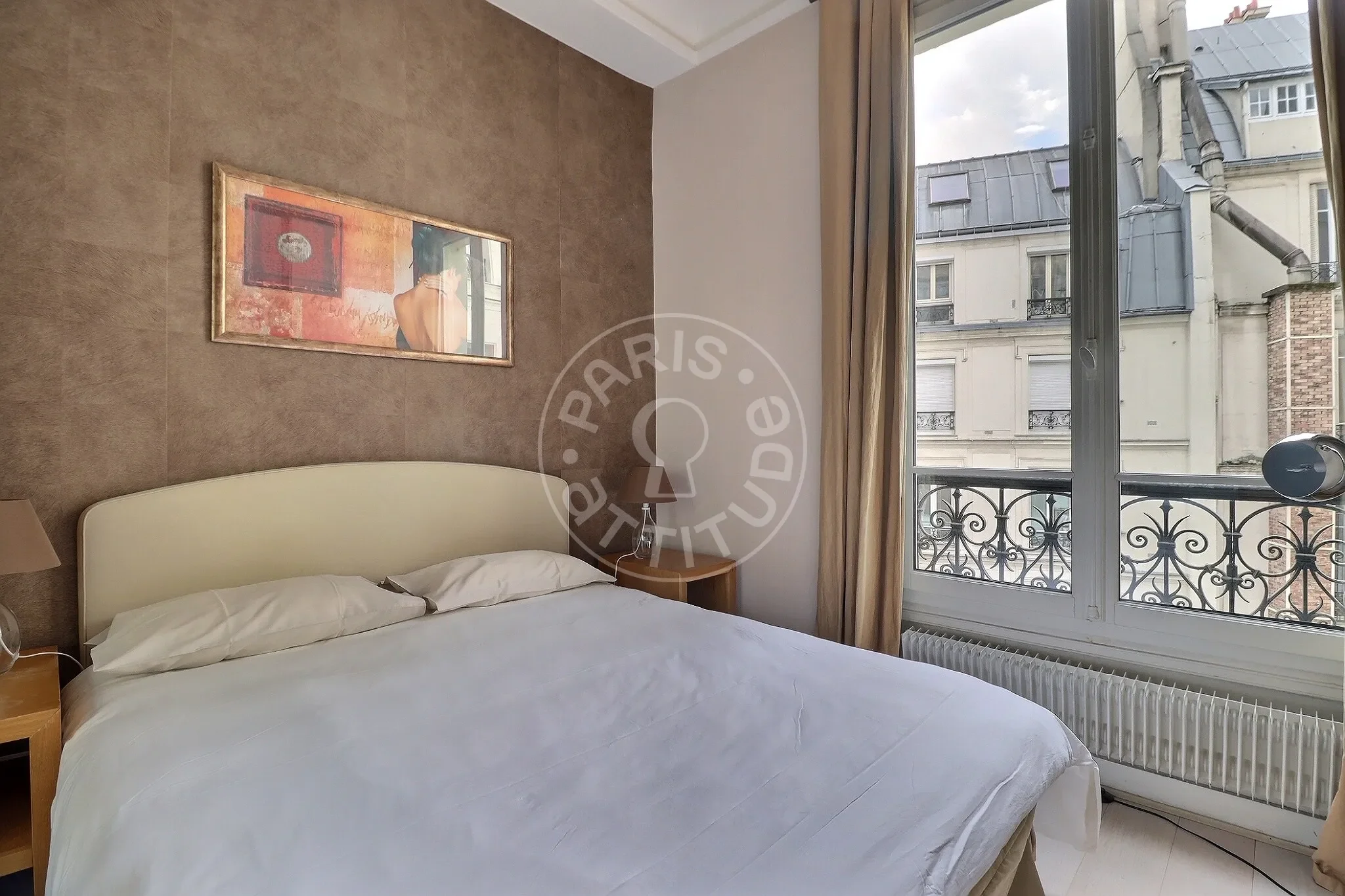 Appartement Rue de Berri à Paris