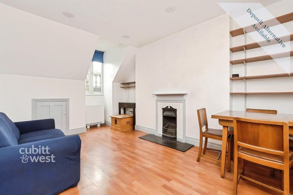 Flat Newton Road in Tunbridge Wells