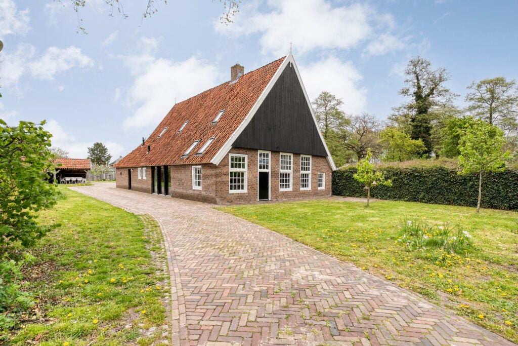 Huis Verzetstraat 120 in Vriezenveen