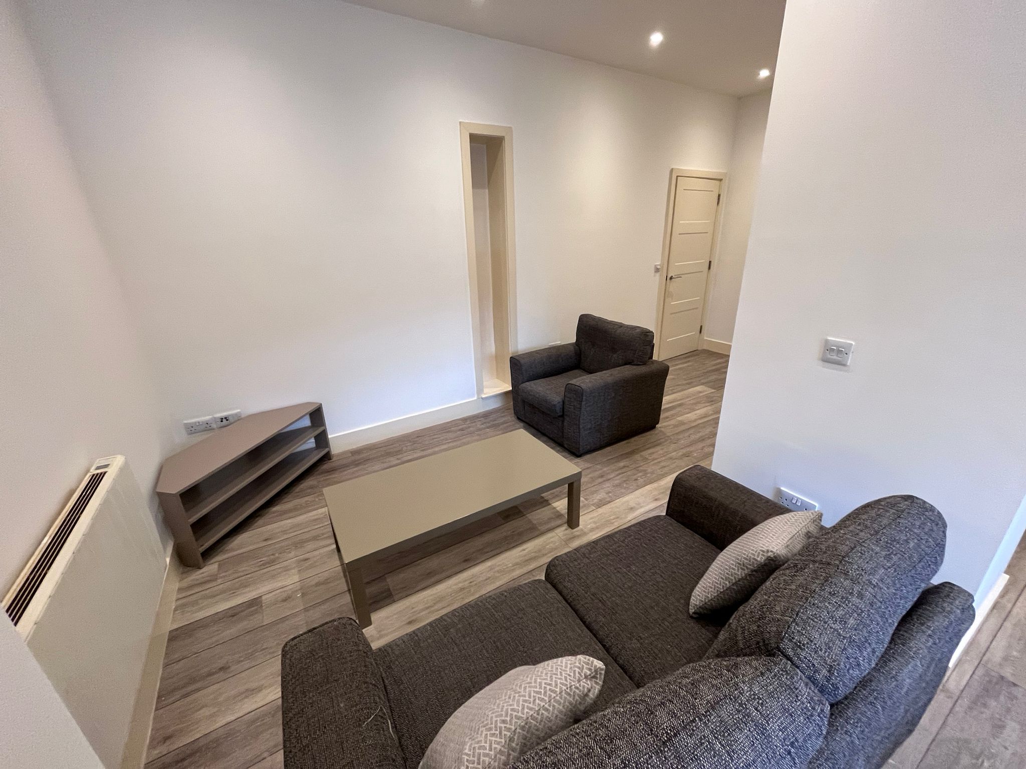Flat The Kingsway in Swansea